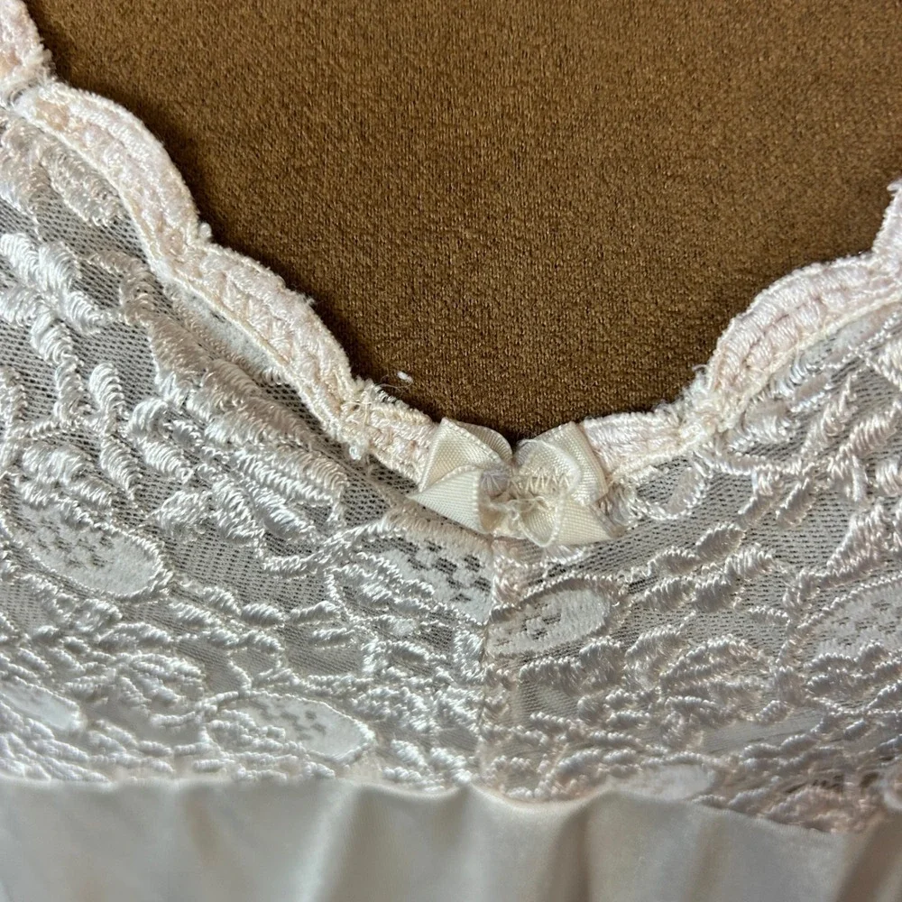 Vintage OLGA Lace Trim Slip Chemise Babydoll Nightgown‎ Lingerie Womens M